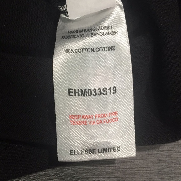 Ellesse Heritage T-Shirt Sz S - Picture 2 of 3